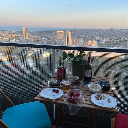 Lovely 1 Bedroom With See And View * 伊斯坦布尔